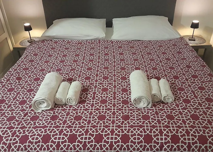 Ellamar Center 2 Apartmán